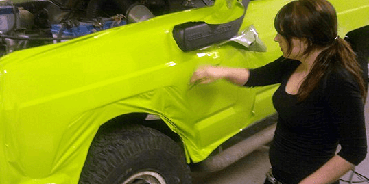 → Autofolie - Car Wrapping Folie in verschiedenen Farben und
